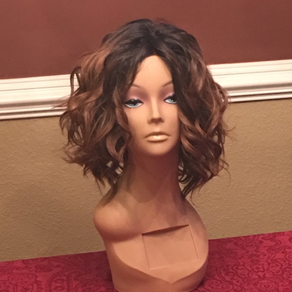 Beach Waves Like New Only worn in home.